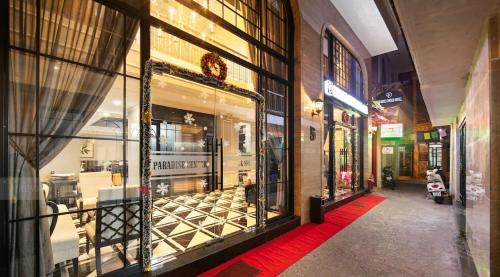 Mang Yang Hotel | Paradise Grand Center Hanoi Hotel