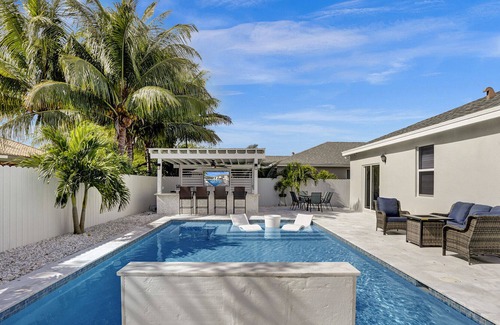 Homestead House | ~Paradise In The Sun~ Homestead Pool Home