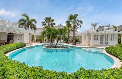 Punta Cana Apartment | Paradise Luxury Villa with Huge Pool and Jacuzzi