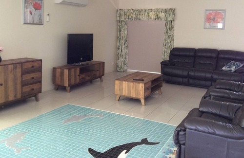 Paradise Beach House | PARADISE ON THE BEACH!