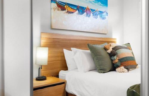 Aldinga Beach House | Paradise Palms 4BR Coastal Escape