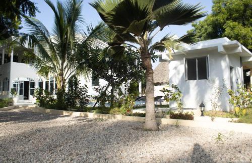 Watamu Bed & Breakfast | paradise palms villas