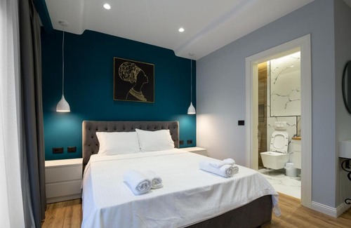 Korce Hotel | Paradise Point