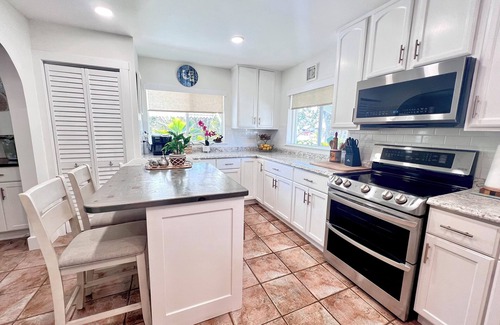 Saint James City House | Paradise Point in St James City