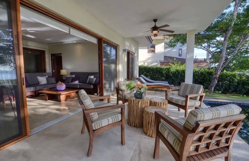 Tola Villa | Paradise Retreat Oceanview Villa!