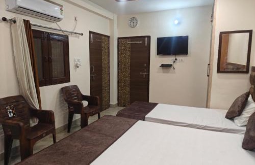 Vrindavan Villa | PARADISE VILLA "Lord Krishna's Inn"