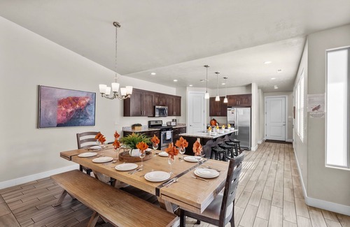 Santa Clara House | Paradise Village 58 l Sweet Retreat, includes a Private Hot Tub, Wii U, and Mario Cart