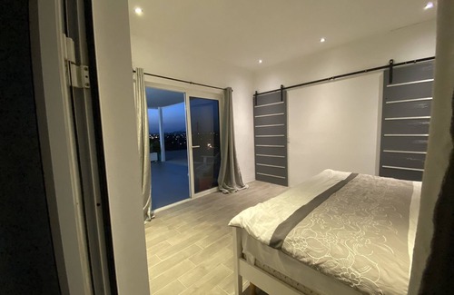 Willemstad Villa | Paradise within Paradise! Beautiful villa with pool