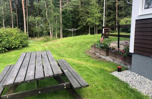 Bredsjo House | Paradiset stugan i fin skogen