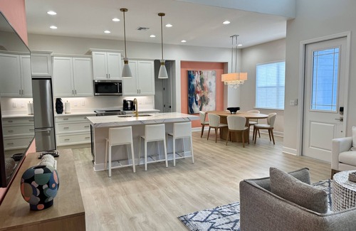 Naples Villa | PARADISO! ISLES OF COLLIER PRESERVE! Pickleball! Pool! Beach!
