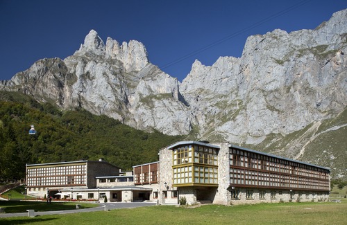 Fuente De Hotel | Parador de Fuente Dé