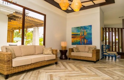 Omoa Hotel | Paraiso Rainforest and Beach Hotel