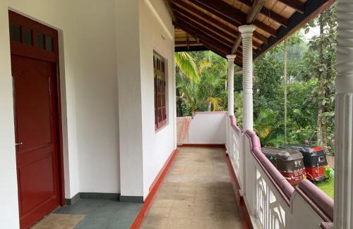 Pussellawa Hotel | Paramount Hotel Pussellawa