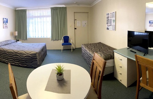 Kangaroo Point Apartment | Paramount on Main Street