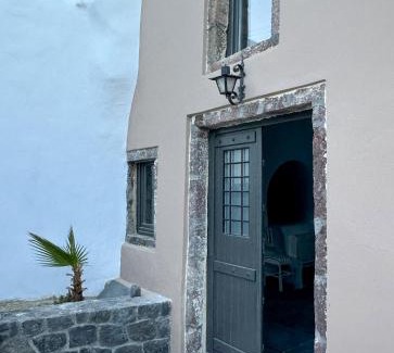 Emporio Apartment | Paramythi Art Maison