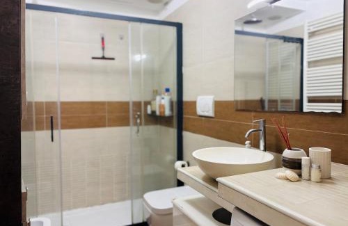 Stadera Apartment | Parcheggio & Metro M2 - Duomo e Navigli - WiFi & AC