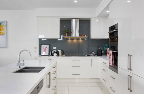West Beach House | Parea on Cavendish - Beach Views!