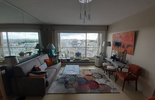 Grenelle Apartment | Paris Apartment : Eiffel View from All RoomsBalcony, Air Con
