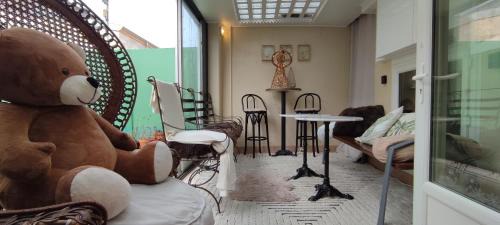 13th Arrondissement House | PARIS AUTHENTIC HOUSE Entier 1920's House Métro Line 7 For Groups