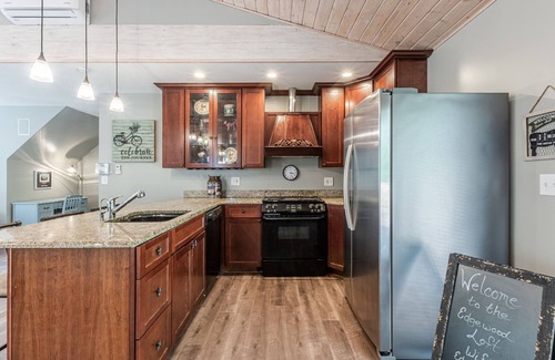 Saint Marys  Allen County Apartment | Paris themed Luxury Loft in the Woods