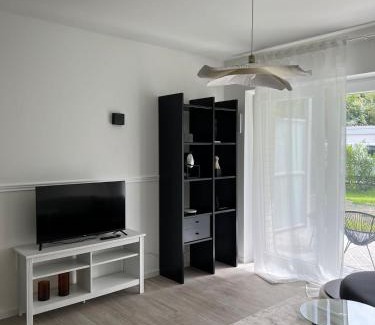 Hedtberg Apartment | Paris to Bochum, 4 Pers. Apartm.