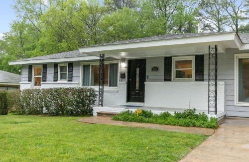 New Castle House | Park Drive Picturesque