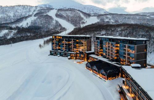 Kutchan Hotel | Park Hyatt Niseko Hanazono