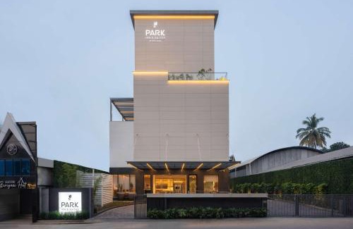 Thrissur Hotel | Park Inn & Suites by Radisson Thrissur East Fort