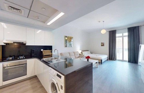 Jumeirah Village Triangle Apartment | Park One - Peaceful Studio