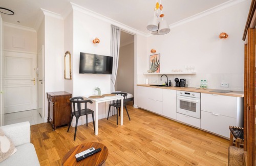 Praga Apartment | Park Praski Deluxe Studio