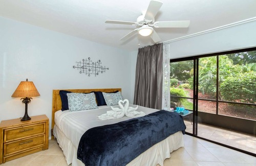 Park Shore Ski Chalet | Park Shore Resort- Fall Special; Renovated 1st.Flr.unit-Master Suite w/Direct Lanai Access