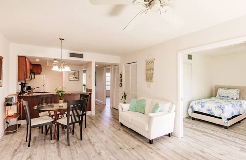 Park Shore Condo | Park Shore Resort-Top Floor BLDGJ #457 Water Views