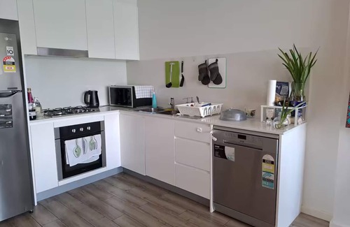 Campsie Apartment | Park views, homely & convenient location