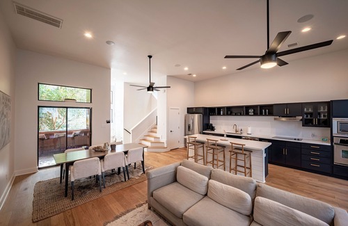 MacGregor House | parkhaus htx | by museum district | 2br2.5ba