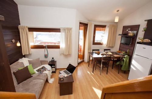 Lanslevillard Apartment | Parking, tv, ski locker, 28m², Val Cenis