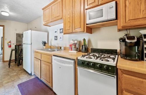 Big Bear Lake House | Parkside Cottage