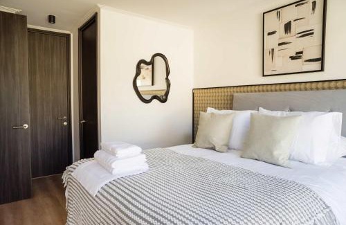 Providencia Apartment | Parkside Oasis Luxe 2BR Retreat w Pool BBQ & Gym Access