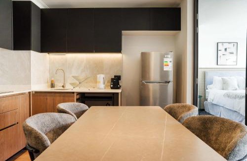 Providencia Apartment | Parkside Oasis Luxe 2BR Retreat w Pool BBQ & Gym Access
