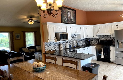 Logan House | Parkview hot tub large entertainment w/arcade
