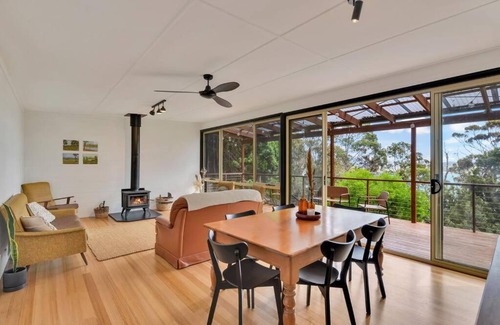 Stieglitz House | Parnella Hideaway