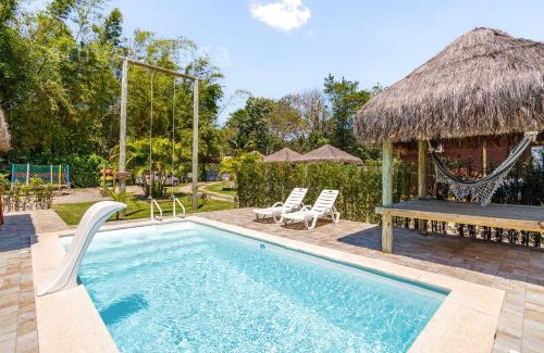 Vargem Pequena House | Parrot Cabin - Heated Pool & Gourmet Area