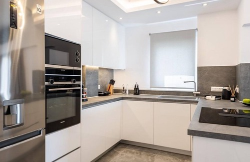 Kinosargous Apartment | Parthenon View Luxury Penthouse