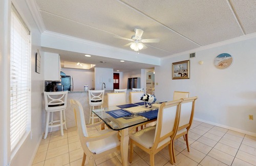 South Padre Island Condo | Partial ocean-view condo with WiFi, hot tub & pool - close to entertainment