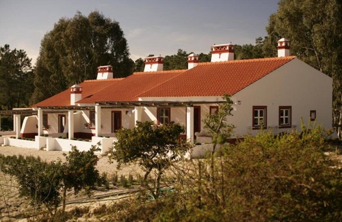 Barrancosas House | Partridge House