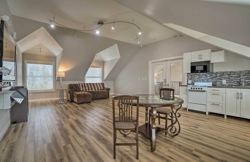 Tri-Cities Condo | Pasco Condo w/Columbia River Views + Hot Tub
