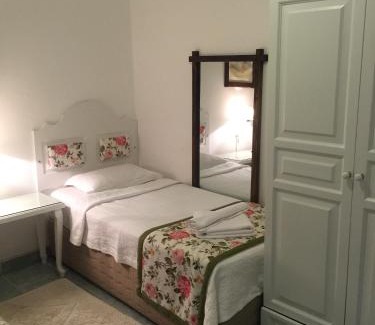 Bodrum City Center Bed & Breakfast | Pasha Motel