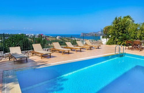 Kato Stalos Villa | Pasiphae I