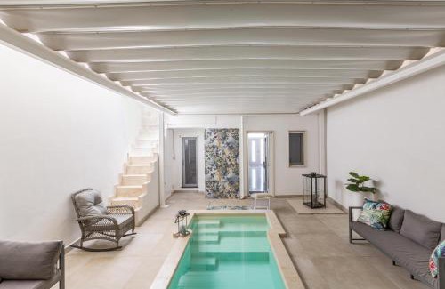 Squinzano Villa | Pasitea Luxury Suite by BarbarHouse