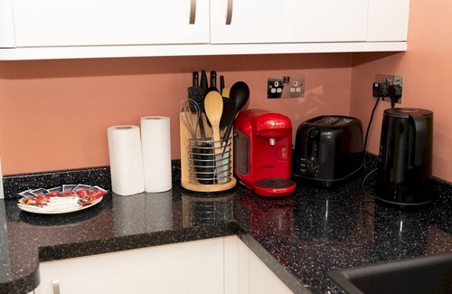Sidcup House | Pass the Keys | 4 Bed house + Parking, 5 mins Sidcup Station