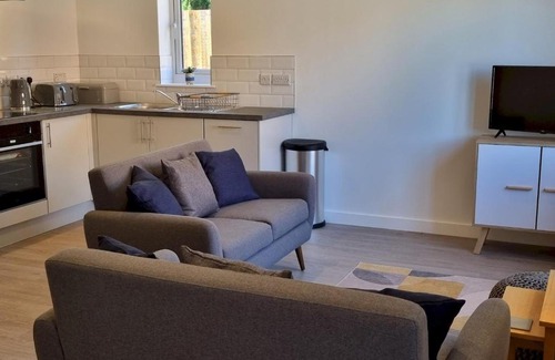 Dawlish Warren House | Pass the Keys 4 Devondale Bungalows Delightful seaside bungalow w parking near beach